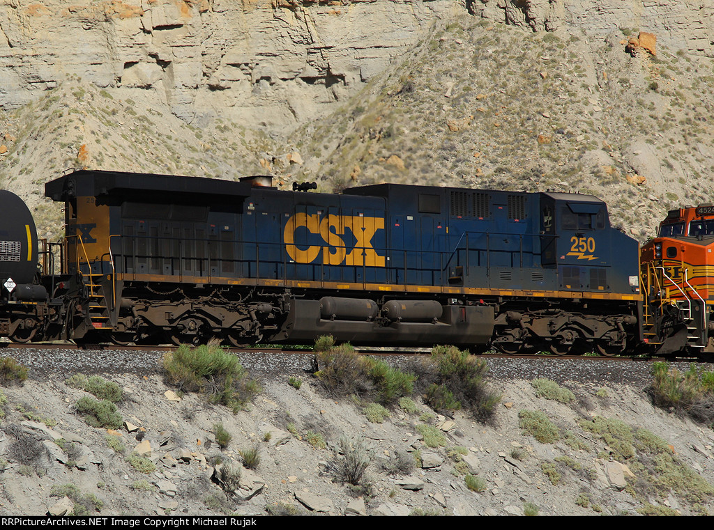 CSX 250